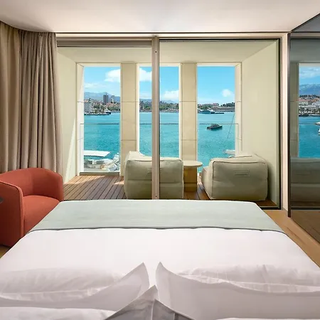 Ambasador Ξενοδοχείο Σπλιτ