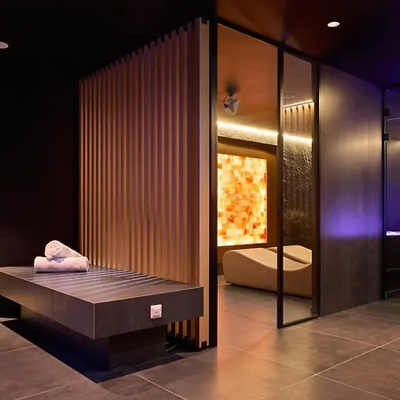 Ambasador Σπλιτ