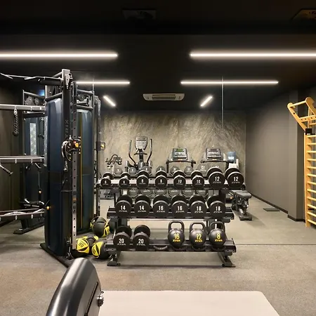 Ambasador Ξενοδοχείο 5*