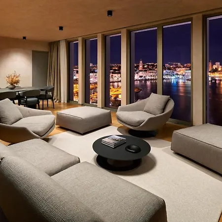 Ambasador Σπλιτ