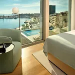 Ambasador 호텔 5*