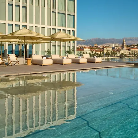 Hotel Ambasador 5*